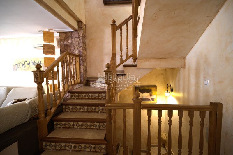 Foto 17a677e0-4def-46d5-9593-2c63c1f11649. Casa adossada amb calefacció aparcament a La Coca-La Nia-Vistahermosa Aspe