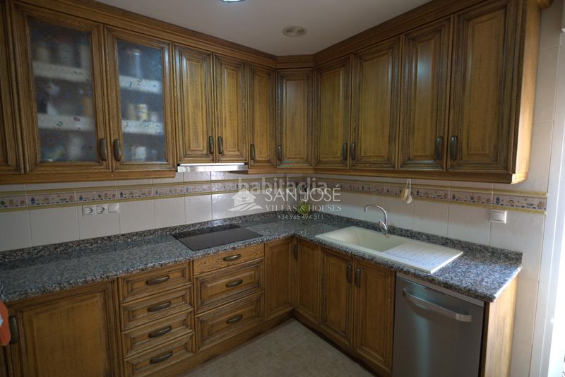 Foto 5fb87a3f-1165-41b1-b88f-d1d66c351268. Casa adossada amb calefacció aparcament a La Coca-La Nia-Vistahermosa Aspe
