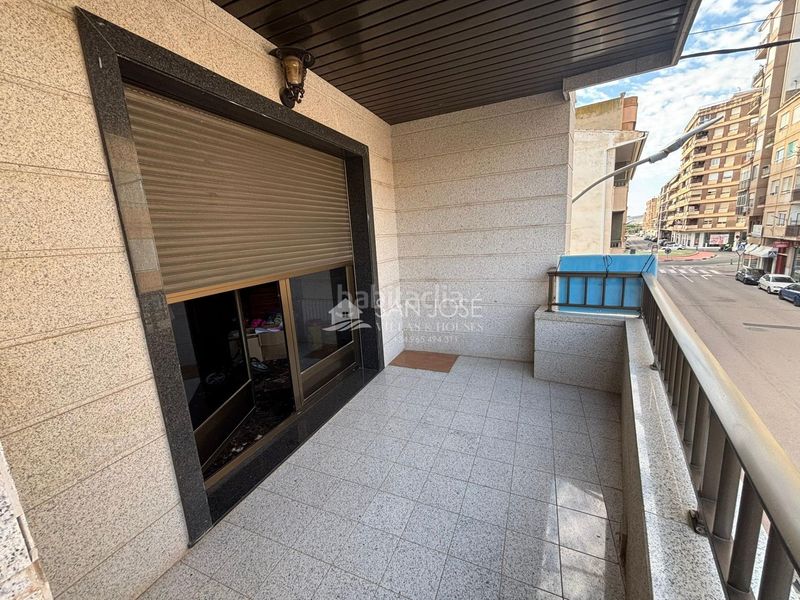 Foto e3c909cd-70db-4735-abaa-5883f0b17ebd. Casa amb calefacció aparcament a Novelda