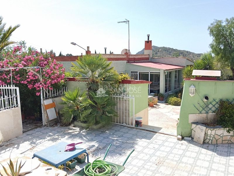Foto 045026bd-05d6-4c2b-97c8-a1d47221114f. Chalet mit pool in Romana (la)