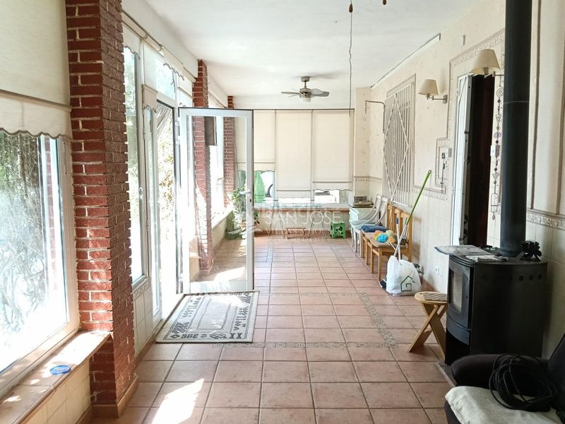 Foto 10b8ac19-4a98-424a-a1ee-4e2336a8a39e. Chalet mit pool in Romana (la)