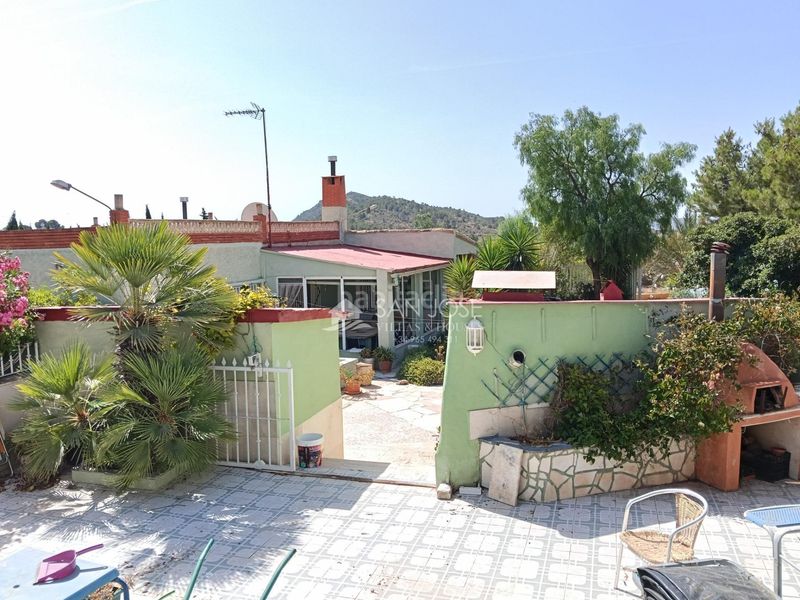 Foto b97ccd38-7cc4-4a2b-ac4a-42732c19e4fa. Chalet mit pool in Romana (la)