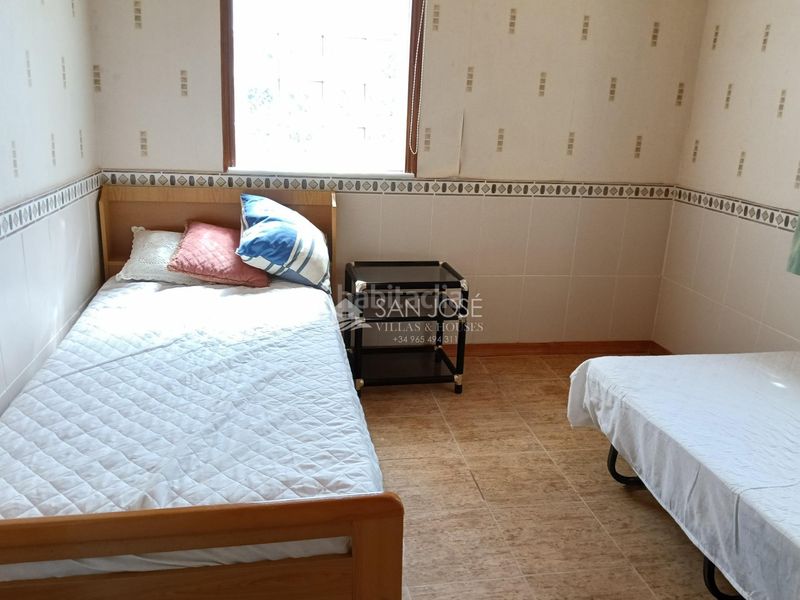 Foto dfa7d62a-4462-4423-993b-f2f37d202337. Chalet mit pool in Romana (la)