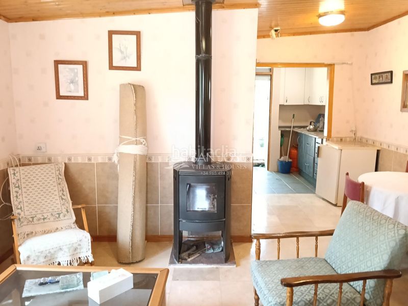 Foto f2097f1e-019b-4885-be6c-db19b559bad3. Chalet mit pool in Romana (la)