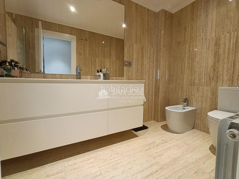 Foto b3859443-11ac-4457-85e8-c4ed2d0d9f76. Àtic amb calefacció a Novelda