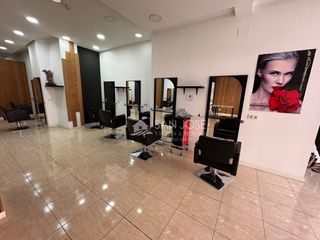 Business premise in Novelda. Se vende local comercial en novelda con posibilidad de venta apl
