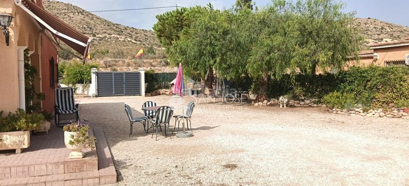 Foto f61ea530-0a97-4992-81c1-4d93c370c936. Xalet amb calefacció aparcament piscina a Pedanías Oeste Aspe