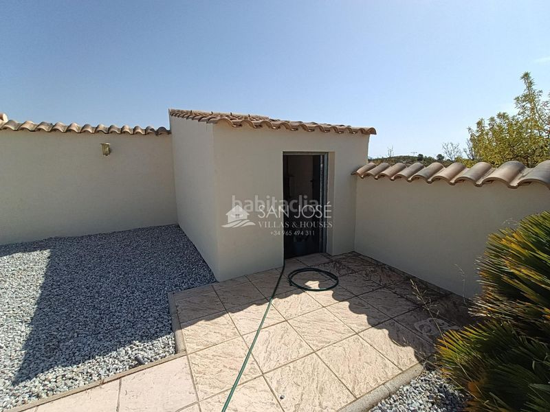 Foto a9617ad2-469e-4442-950c-f75169bdb70b. Xalet amb piscina a Monòver