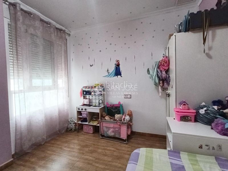 Foto cf00256f-82c7-4da4-87fc-3854a4491e02. Pis amb aparcament a Romana (la)