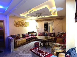 Maison à Las Fuentes-Los Cipreses. Se vende casa en buen estado en aspe
