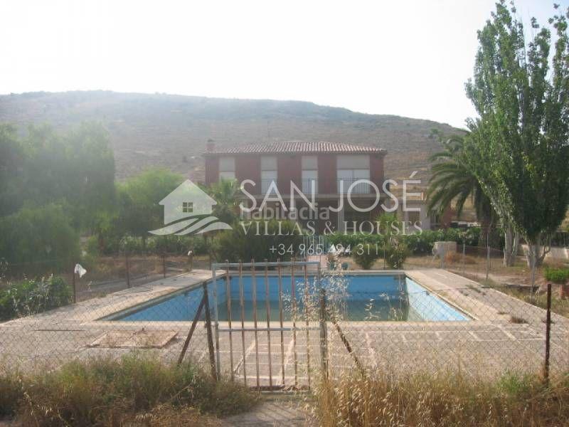 Foto 2d884696-d90a-4a53-bd44-59e7952bf6e4. Chalet se vende espectacular chalet en San Juan Aspe