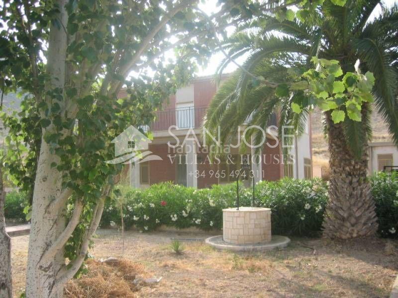 Foto 8945a8a4-2303-4736-95cf-4715e079e009. Chalet se vende espectacular chalet en San Juan Aspe