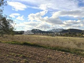 Rural plot in Hondón de las Nieves. Venta de parcela en hondon de las nieves en zona espectacular
