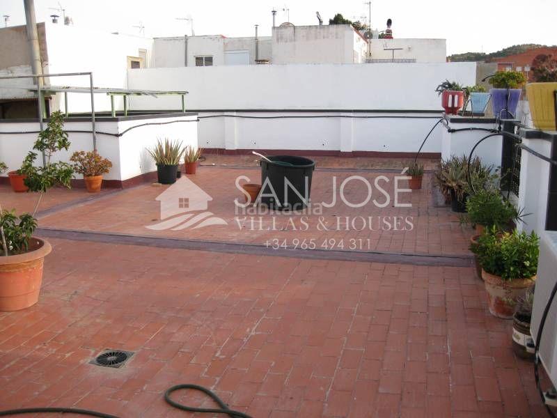 Foto 6a4cf5f3-3244-4bc2-bcd4-6dc130537022. Edificio in San Juan Aspe