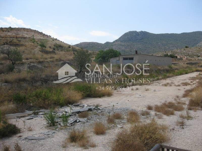 Foto 7428f063-935d-4938-843a-94a25c527c42. Capannone industriale in Algueña