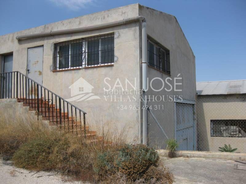 Foto 779ba29d-3ada-4ddd-9fa6-894b73f009c7. Capannone industriale in Algueña