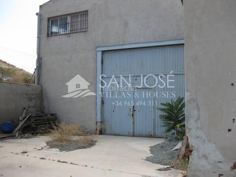 Foto 9241158d-b7aa-4ae1-ad3a-d4f958ca755b. Capannone industriale in Algueña