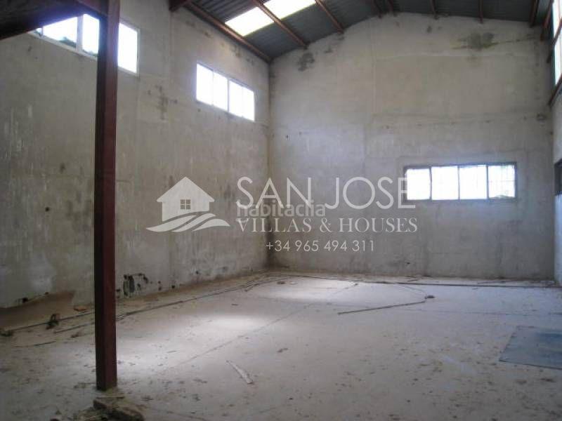 Foto b9c7dadd-bf01-4ba6-9046-413f59827fc2. Capannone industriale in Algueña