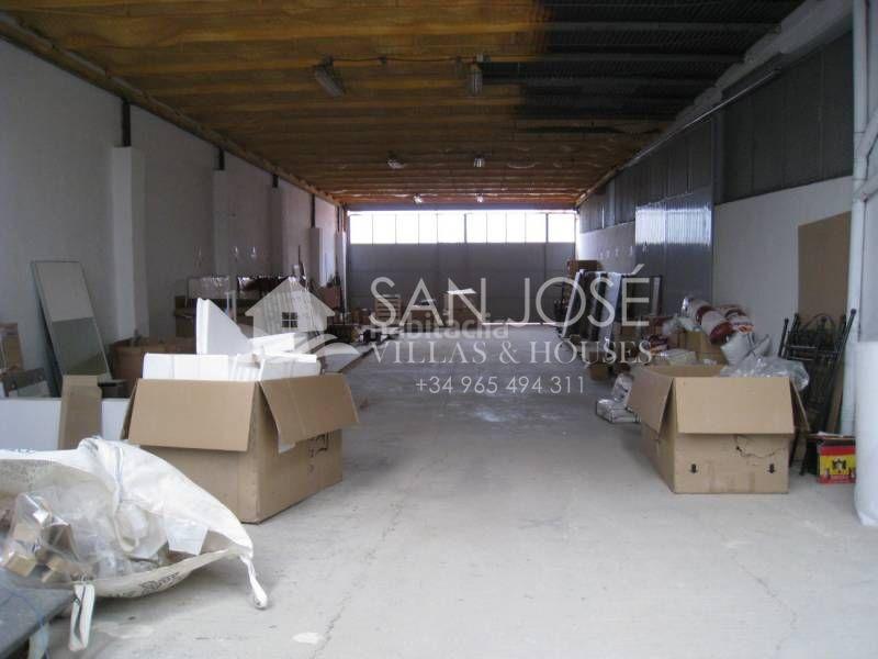 Foto 40e16c00-2e52-4b94-b281-409ec75dea17. Capannone industriale in San Juan Aspe