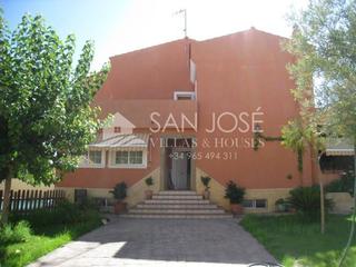 Casa a San Juan. Venta de bungalow en aspe