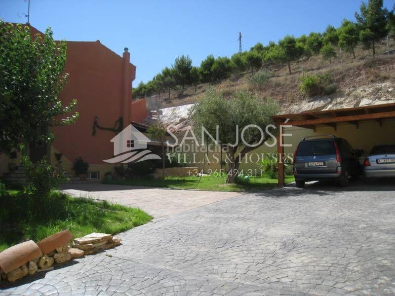 Foto 980c0609-2a34-402b-8e99-d09d745a79cc. Casa amb calefacció piscina a San Juan Aspe