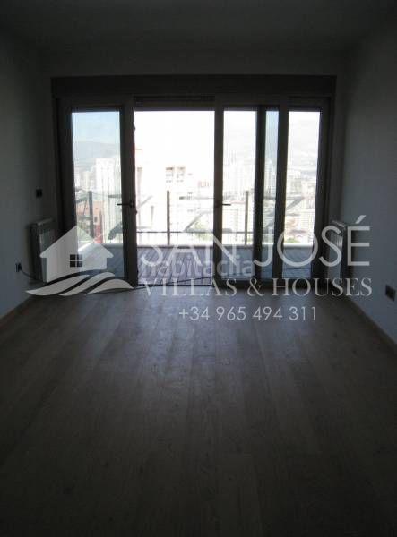 Foto 5b50922f-a644-497e-a83d-bdf1fd47cda0. Chalet with heating pool in Juzgados - Plaza de Toros Benidorm