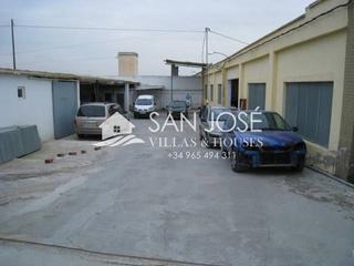 Nau industrial a San Juan. Se vende nave industrial en aspe