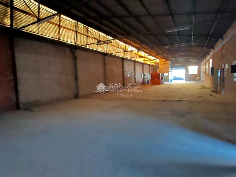 Foto a5019251-6309-4ca9-8f44-b75bb7d397ff. Lloguer nau industrial a El Castillo Aspe