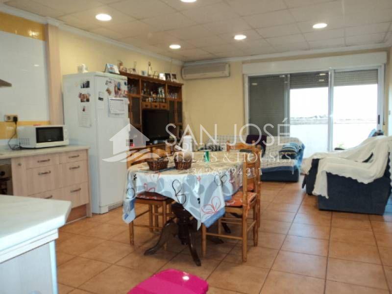 Foto d45fbf09-4d38-4d59-8321-ef80fbe4014d. Casa amb calefacció a San Juan Aspe