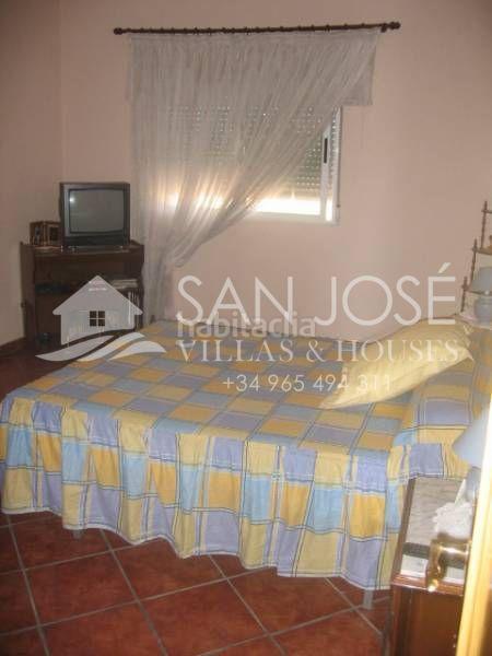 Foto c623fb8d-adc2-48be-ab75-eab3542c9cb0. Chalet avec piscine dans San Juan Aspe