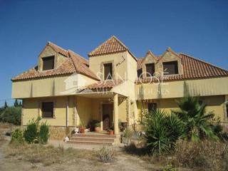 Xalet a Pedanías Oeste. Inmobiliaria san jose esplendido chalet de lujo en aspe