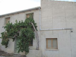 Masia a Monòver. Finca rustica en salinas con casa semireformada de 300 m2 y 50 h