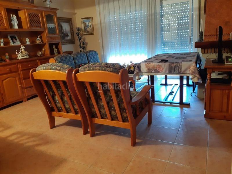 Foto ce45d0df-6dfd-4278-89f7-af879a5a0911. Casa adossada amb calefacció aparcament a Cunit residencial Cunit
