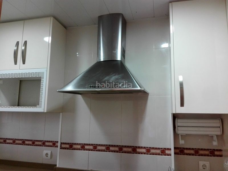 Foto fc02d1f1-c890-42d5-a57d-6900af3e0b89. Flat in Nucli Antic Cunit