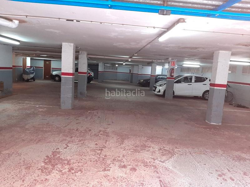 Foto cf7eaf9d-2a9e-416c-afb9-6c20b44e275c. Car parking in Cunit diagonal Cunit