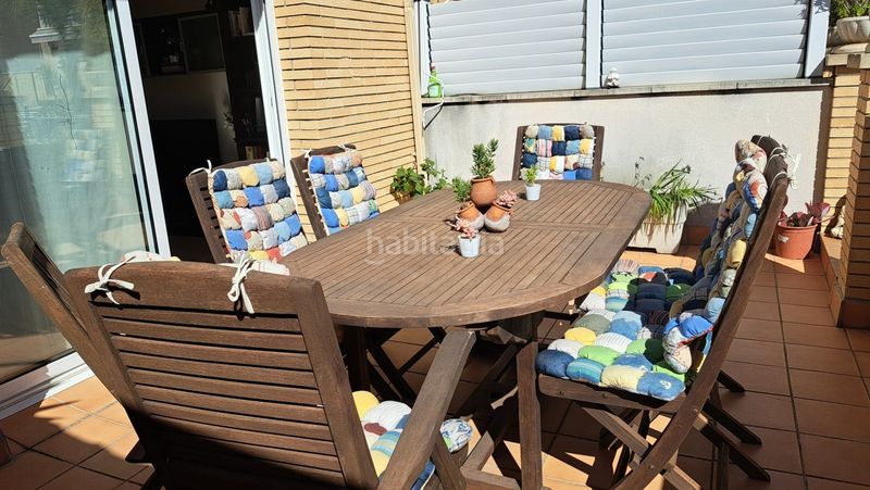 Foto bb80fc3a-6447-47e0-bd6b-95e595723a8f. Casa adosada casa seminueva 4 habitacions en zona centrica en Cunit