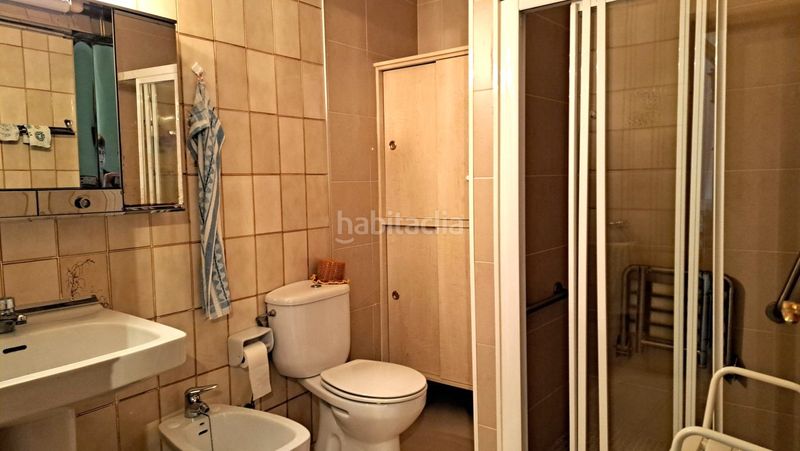 Foto 24502ab6-e738-4e99-88e4-d7a6aec16f86. Casa adossada amb xemeneia calefacció aparcament a Cunit