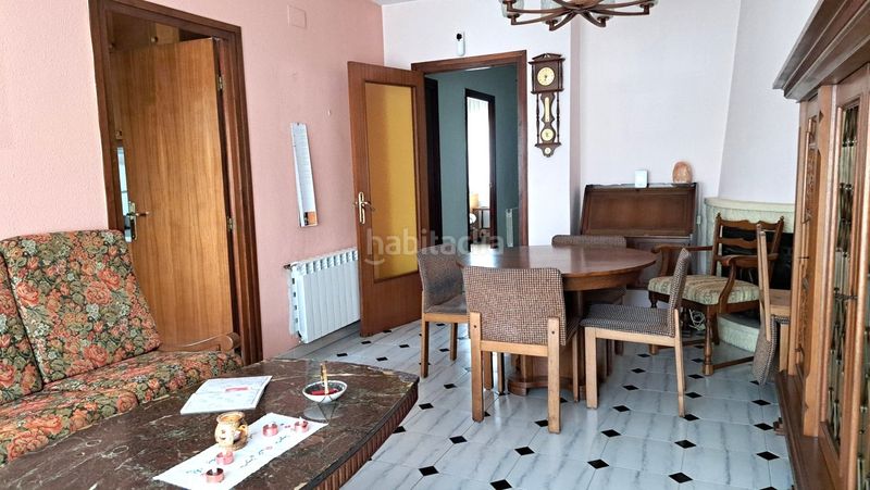 Foto 361bb035-c32a-4399-96af-c2c22bb13dbd. Casa adossada amb xemeneia calefacció aparcament a Cunit