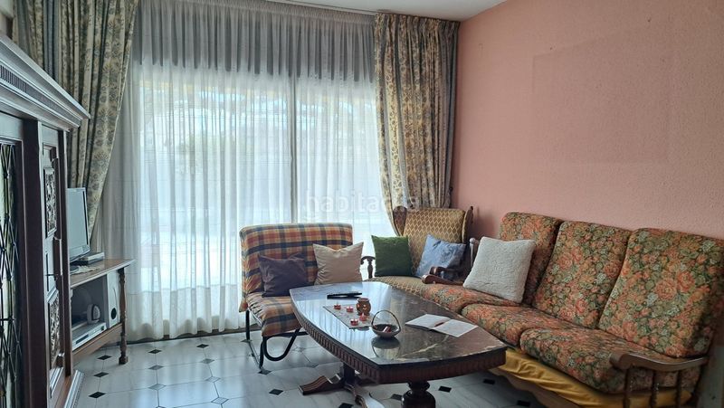 Foto 3d4fa3ff-2167-4711-9d7d-72f8dc0977fd. Casa adossada amb xemeneia calefacció aparcament a Cunit