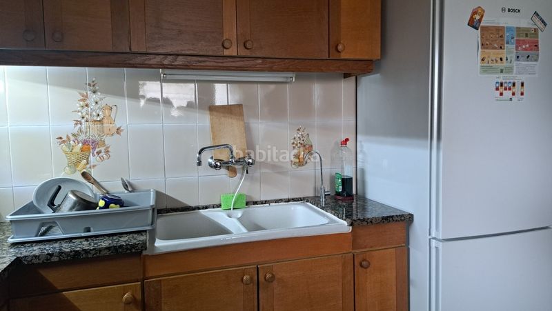 Foto aaf79988-1bb7-454d-b6bc-2997db4e42cb. Casa adossada amb xemeneia calefacció aparcament a Cunit