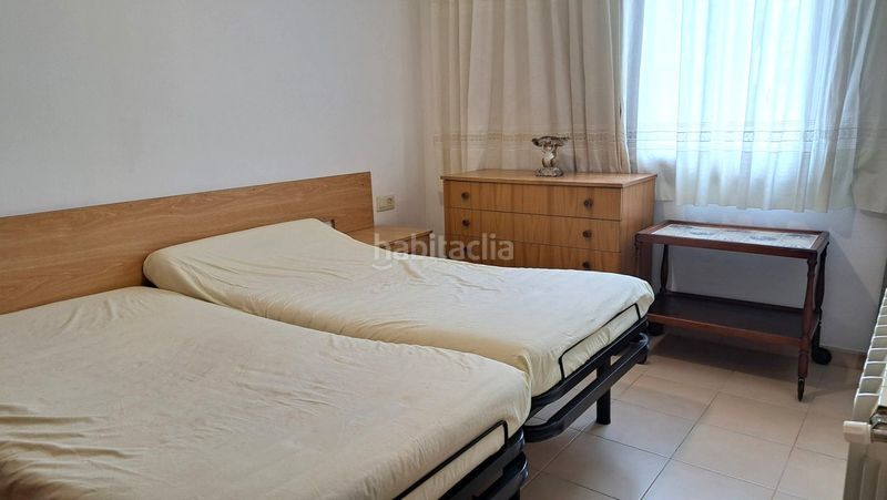 Foto cb6aa86d-94f1-4ce9-86ac-7310f37a7a7a. Casa adossada amb xemeneia calefacció aparcament a Cunit