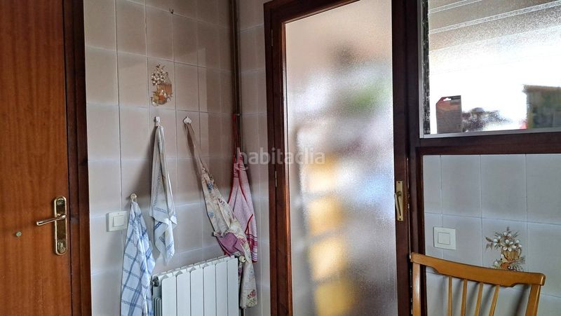 Foto da5591ce-8d7c-44dc-ac50-bac4b9a6e76c. Casa adossada amb xemeneia calefacció aparcament a Cunit