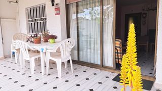 Semi detached house in Cunit Residencial. Casa adosada centrica en una sola planta