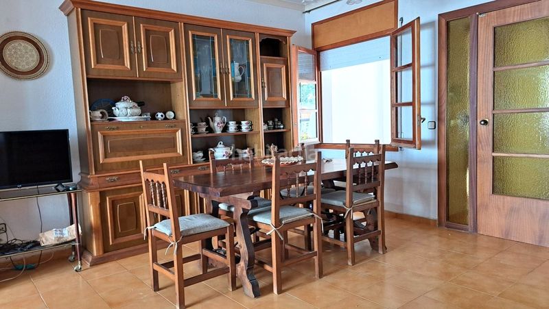 Foto 1f5a3870-da6e-4b32-8686-29a9af9ed82d. Casa adossada amb xemeneia aparcament a Cunit residencial Cunit