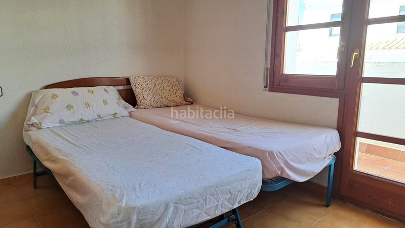 Foto 44ceb9d1-034e-413d-987d-9db7f4746134. Casa adossada amb xemeneia aparcament a Cunit residencial Cunit
