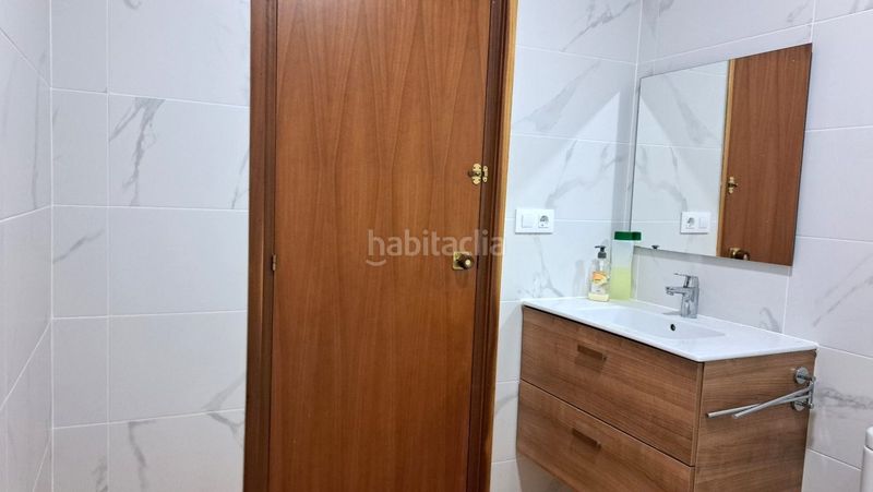 Foto 7296970e-a57e-4959-8ad5-30fabf29ebd3. Casa adossada amb xemeneia aparcament a Cunit residencial Cunit