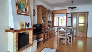 Semi detached house in Cunit Residencial