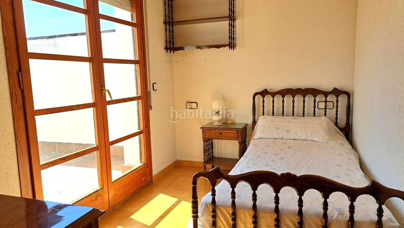 Foto ca9ee392-1166-49a1-aeea-c490b40d7c50. Casa adossada amb xemeneia aparcament a Cunit residencial Cunit