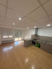 Lloguer Planta baixa  Avinguda pau casals. Piso de alquiler en llinars del vallès