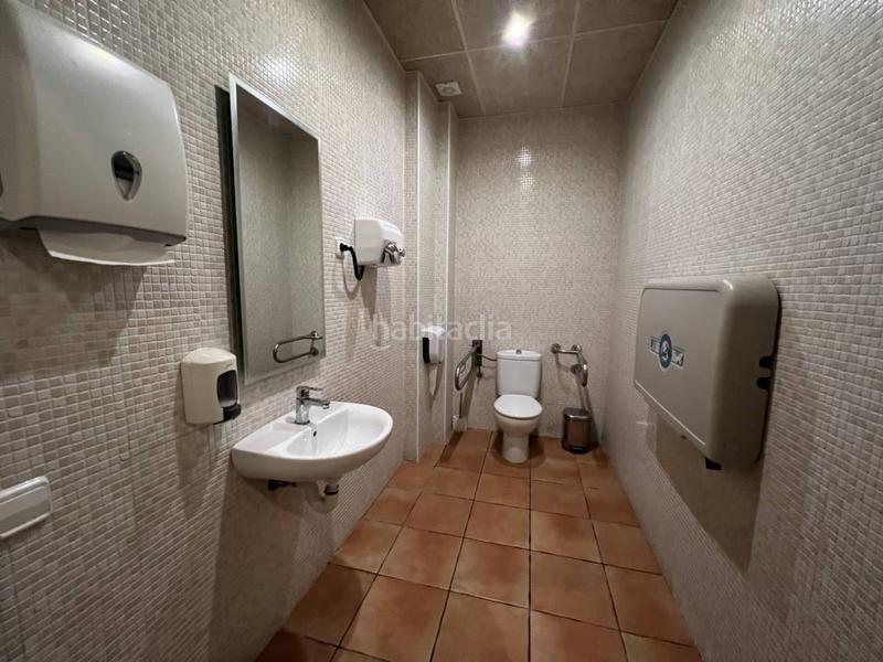 Foto 071aa85f-bf65-440d-ad5b-8ae2d3d70d4e. Locale commerciale in Llinars del Vallès